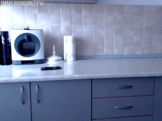 Vídeo pornográfico HD grátis de OMG! Squirting In Her Friends Kitchen! - SpankBang- The Front Page of dirty clip